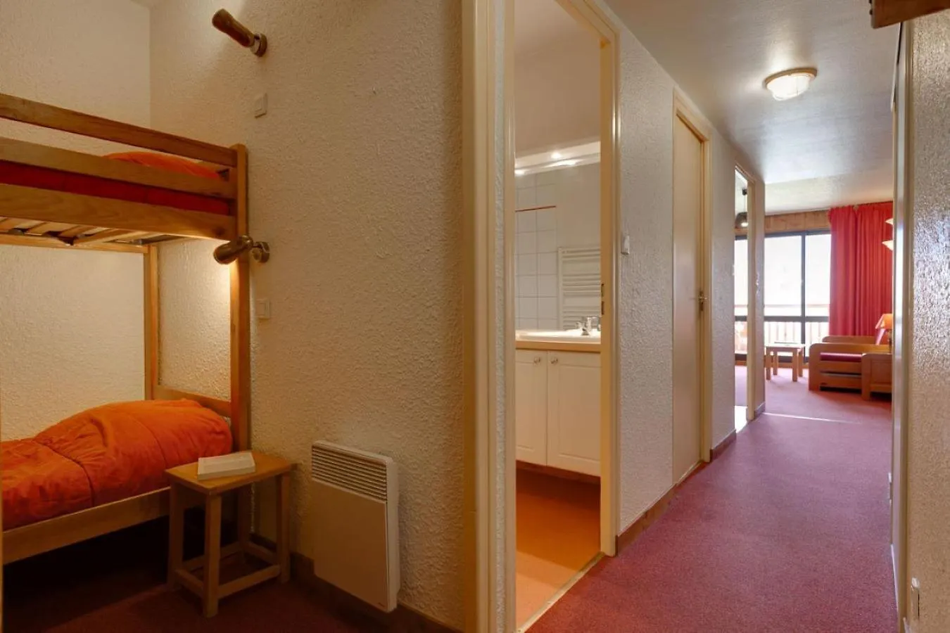 Cabourg - 19 - Studio Proche Pistes - 4 Pers 레두잘프 0*,  프랑스